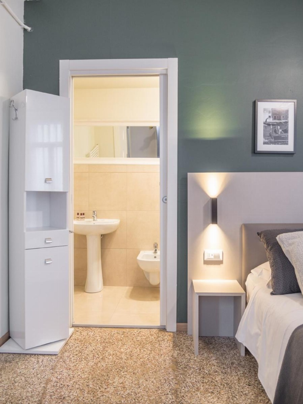 Grand Canal Suite by Wonderful Italy Image 17