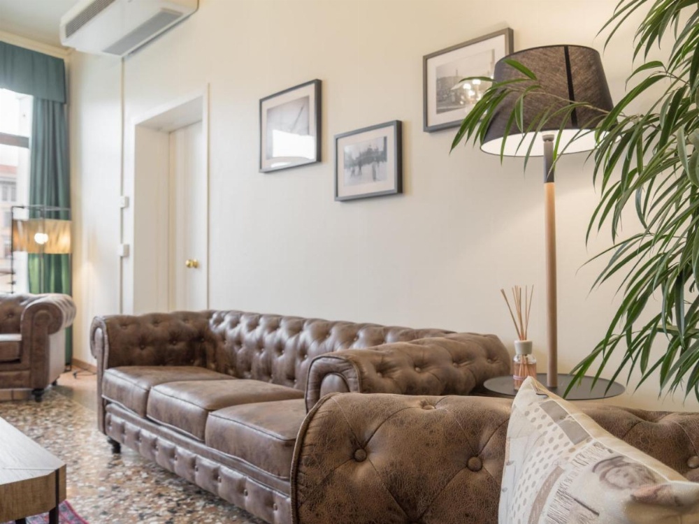 Grand Canal Suite by Wonderful Italy Image 42