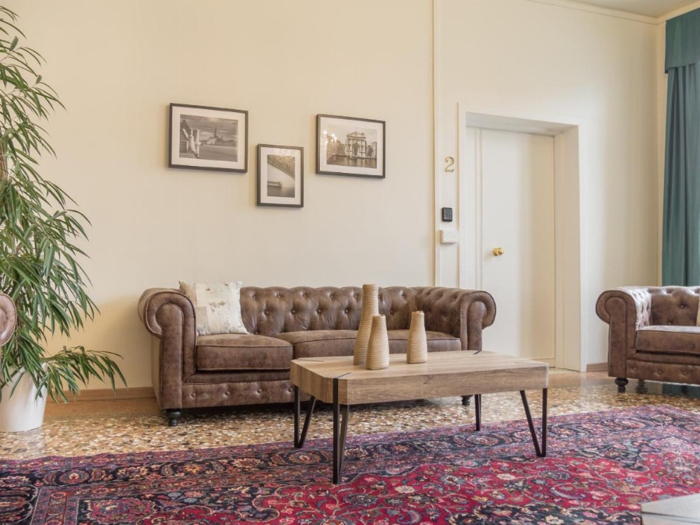 Grand Canal Suite by Wonderful Italy Image 44