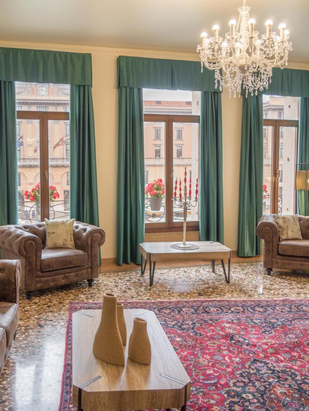 Grand Canal Suite by Wonderful Italy Image 47